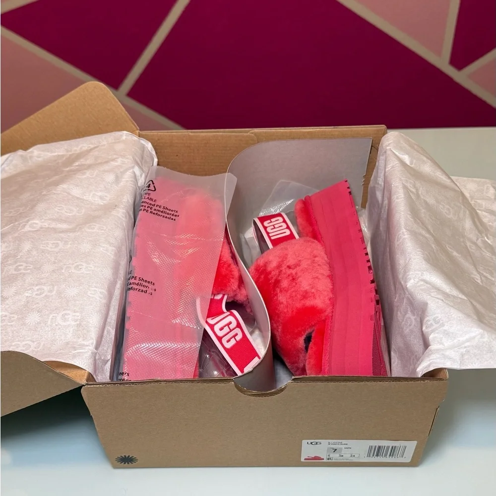 UGG Disco Platform Slides Women - Hot Pink - Picture 2 of 5